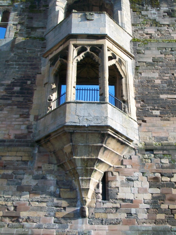 CASTLE WINDOW