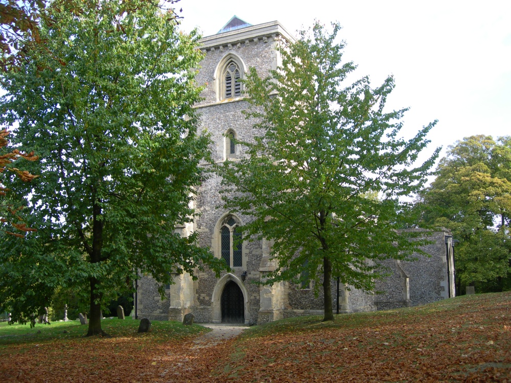 Photograph of Holy Trinity Church, Bledlow