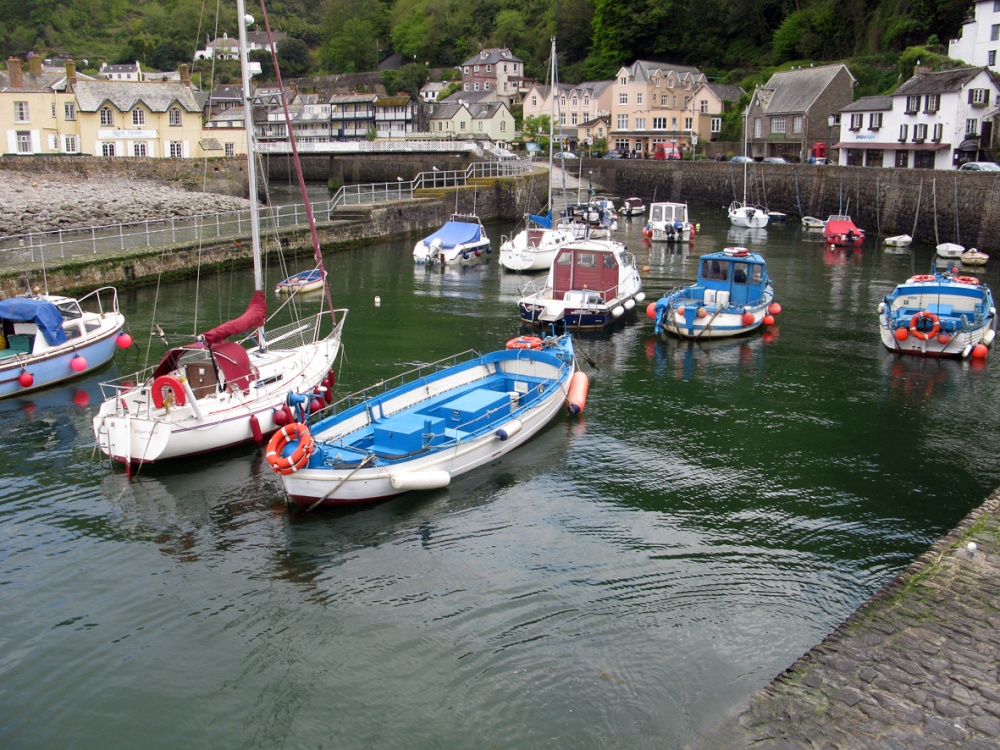 Lynmouth harbour – High tide