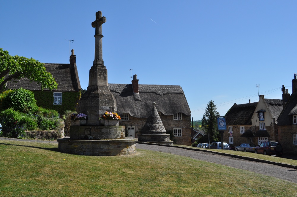 Photograph of War Memorial and Buttercross