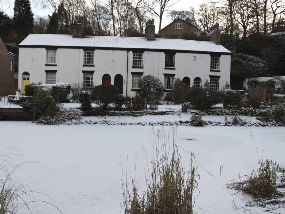 Lymm Village Cottages