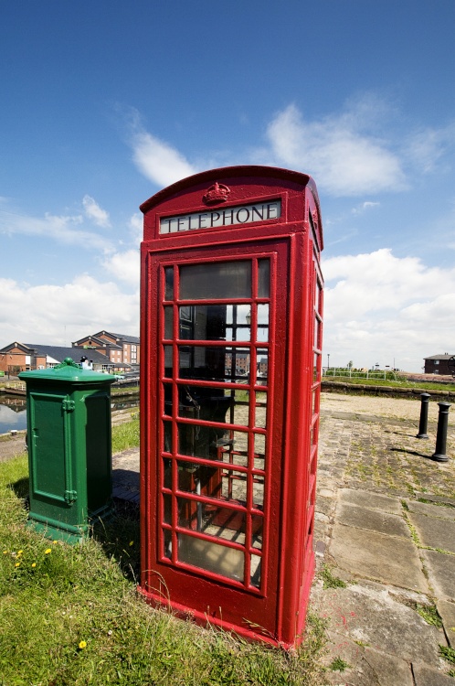 Red Telephone Box