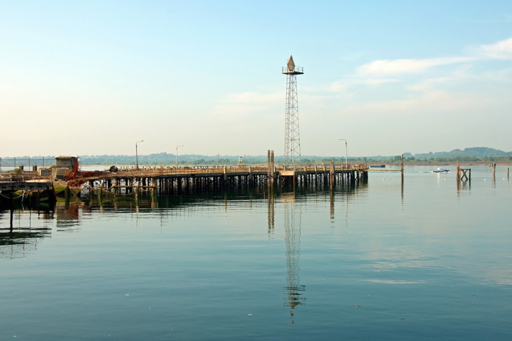 Southampton derelict pier