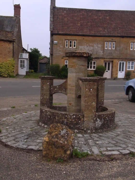 Horse trough, Montacute