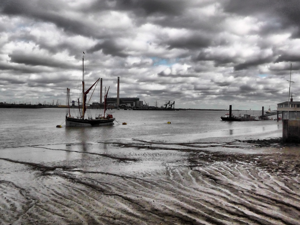 Photograph of Thames at Gravesend
