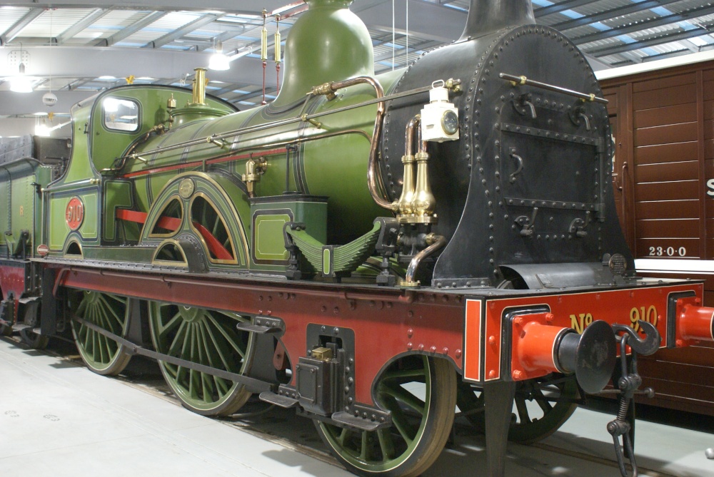 910 at Locomotion