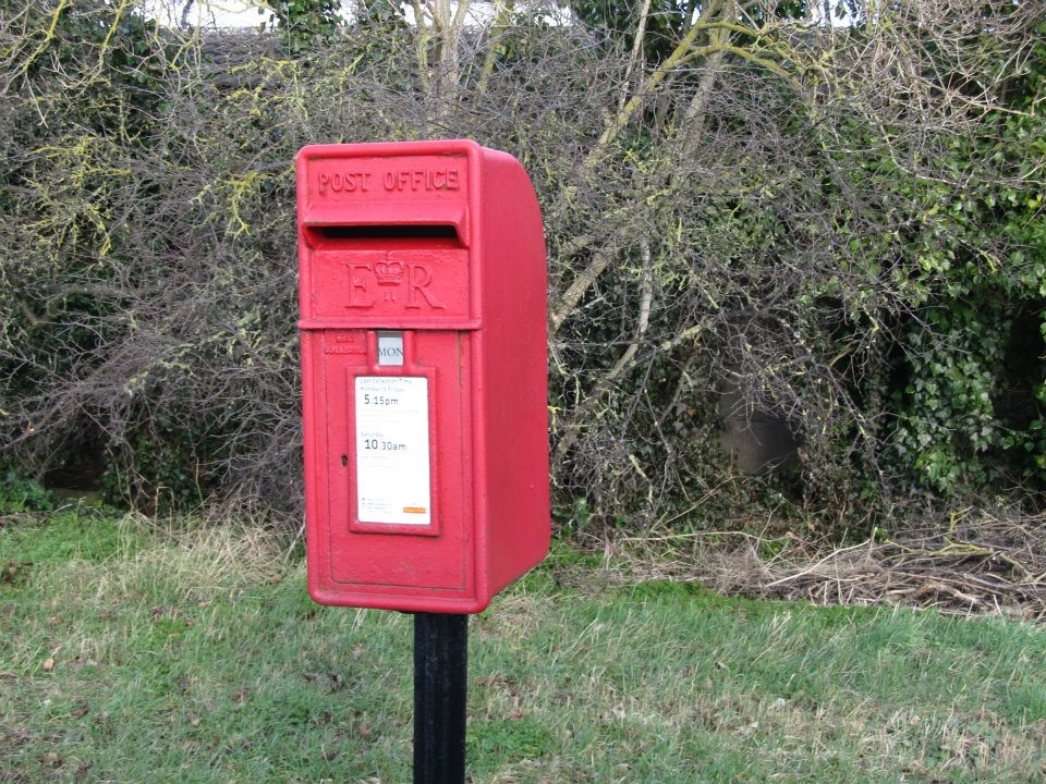 Pavenham Post Box