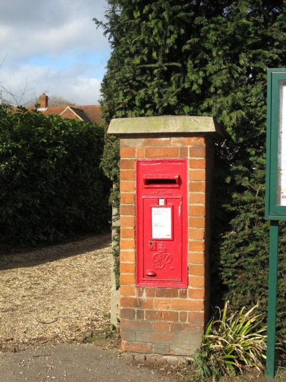 Biddenham Post Box