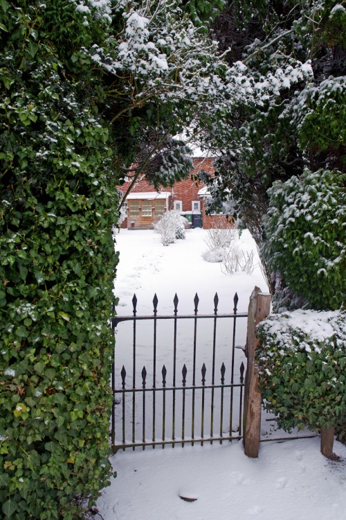 Roses Farmhouse, Easy Farleigh