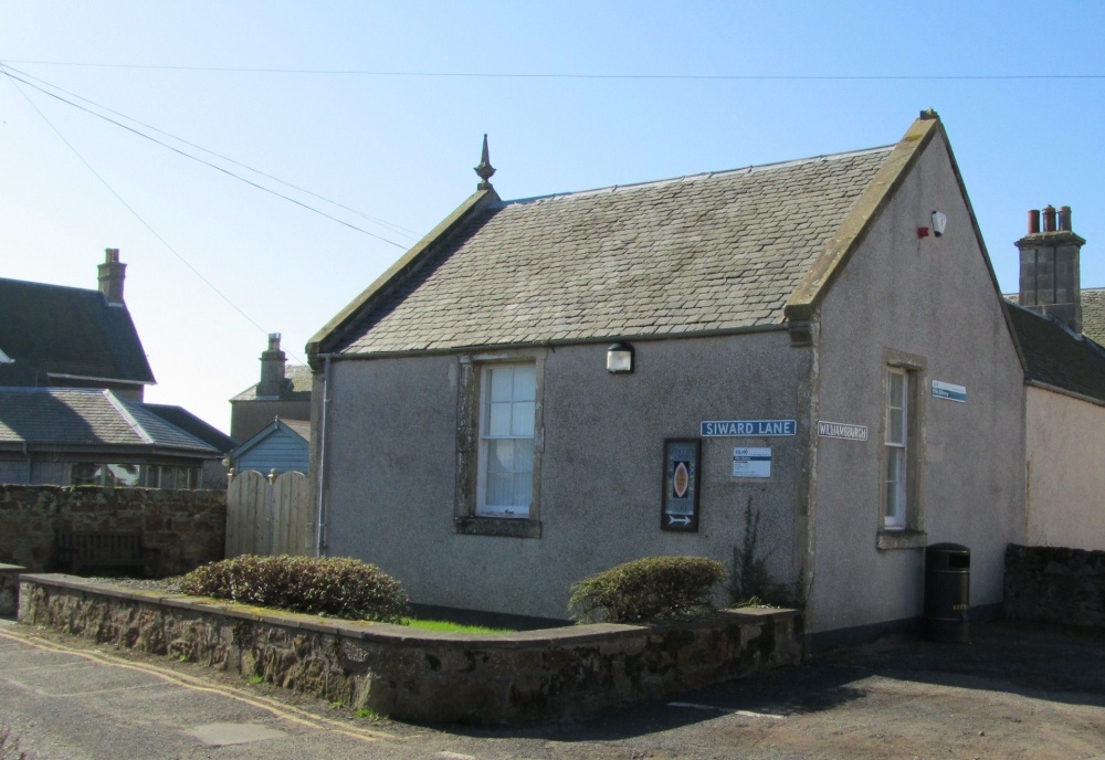 Elie Library