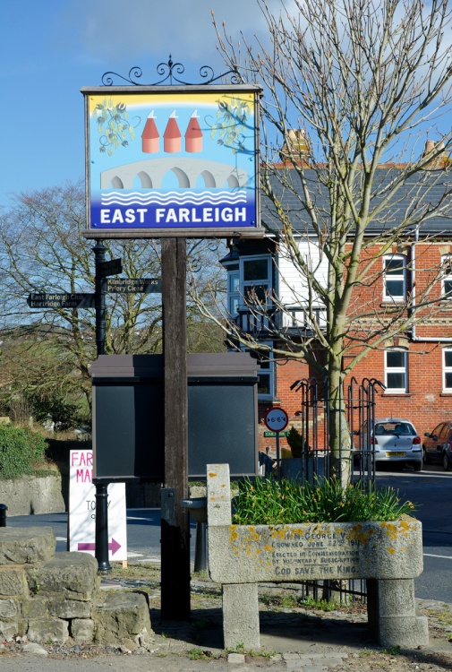 East Farleigh village sign