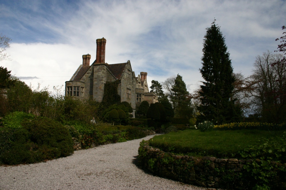 Benthall Hall, Shropshire