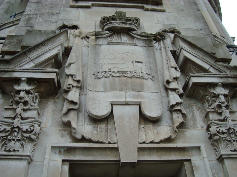 A detail of the Ashton Memorial