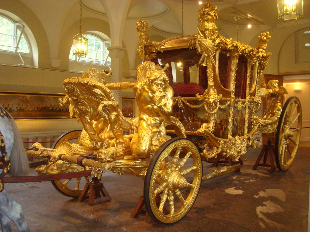 The Gold State Coach photo by Victor Naumenko