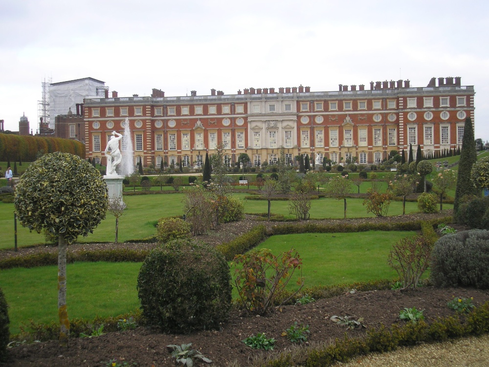 Gardens Hampton Court Palace