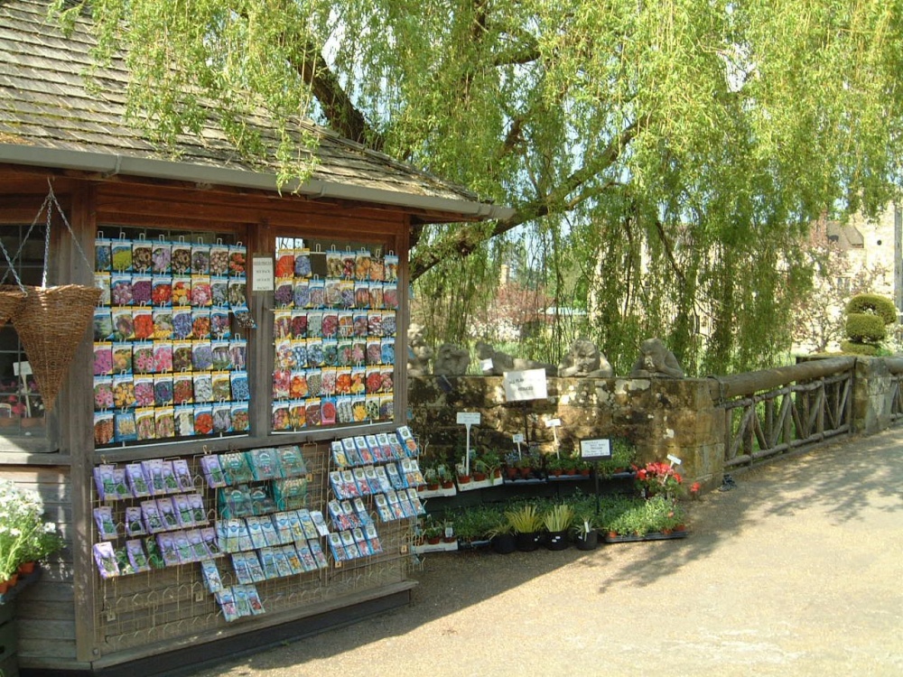 Hever Castle, May 2001