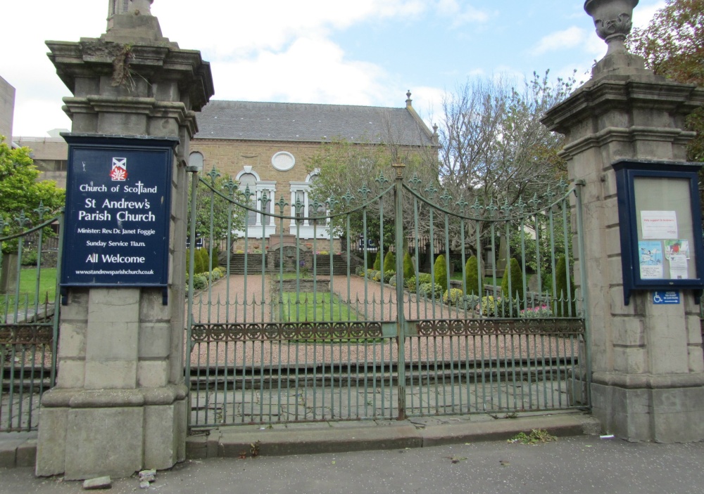 St Andrews Parish Church Gates