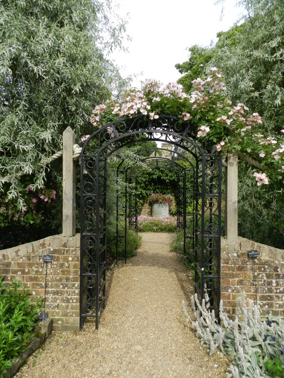 Wakehurst Place 24 June 2011