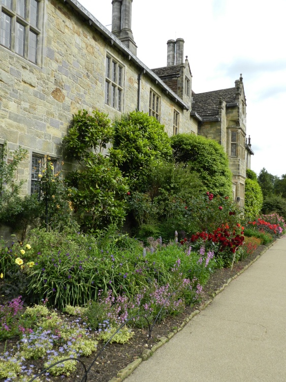 Wakehurst Place 24 June 2011