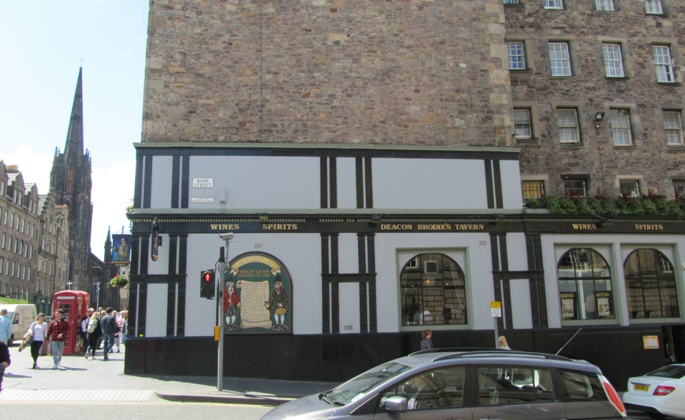 Deacon Brodie's Tavern