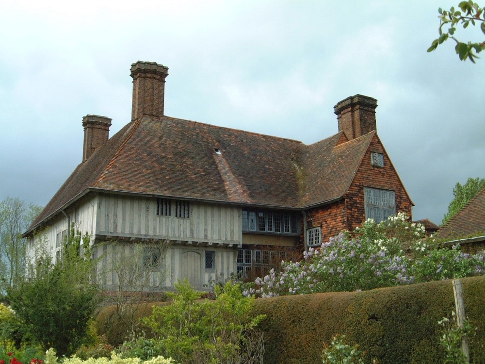 Great Dixter, May 2001 photo by Cees Zeelenberg