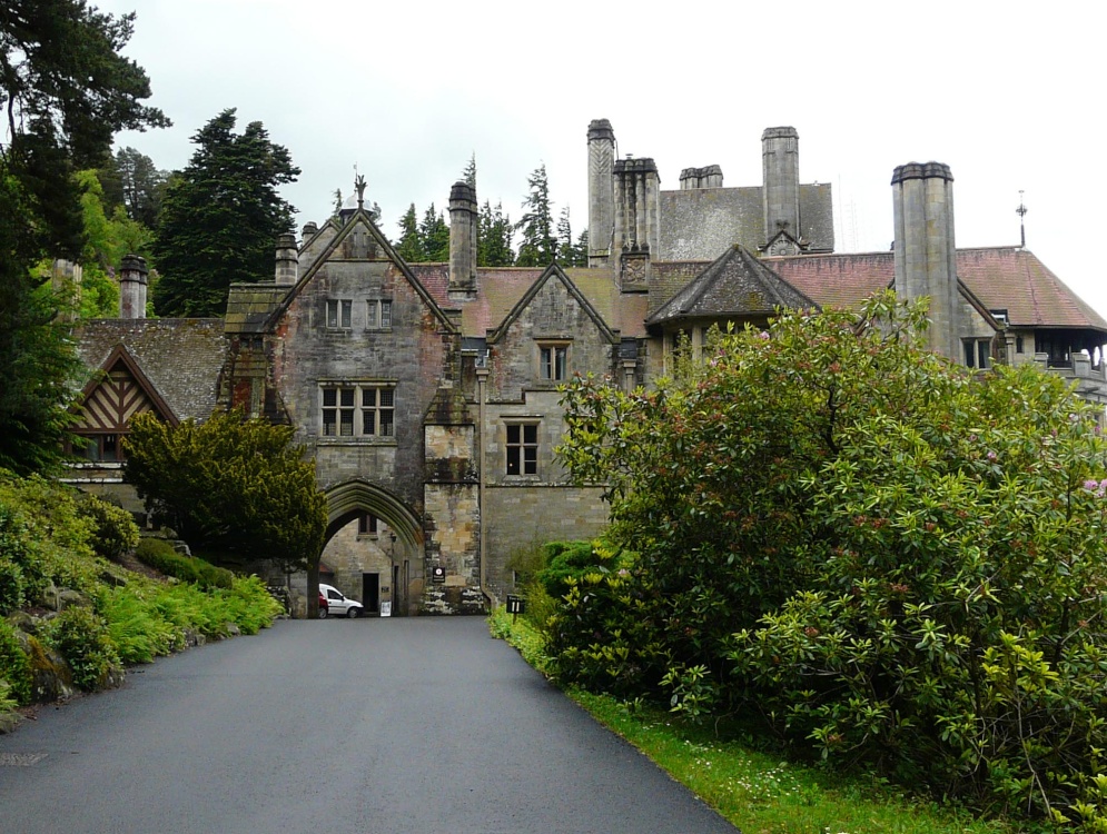 Cragside House, Archway