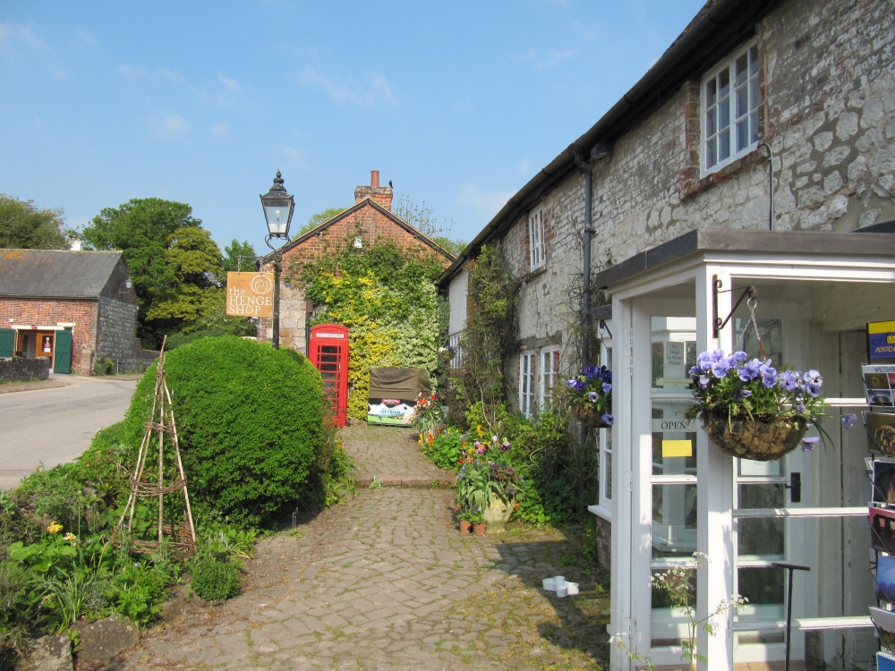 The Henge Shop, Avebury Ring