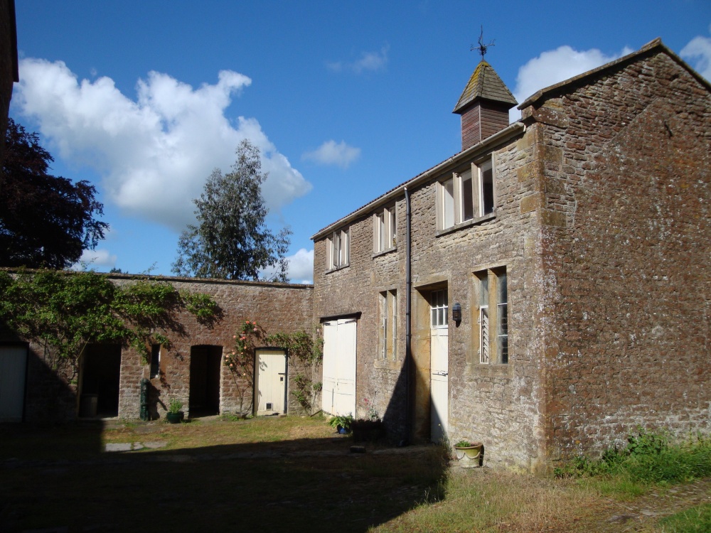 Photograph of Pendomer House, June 2009