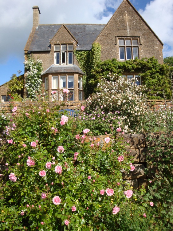 Pendomer House, June 2009