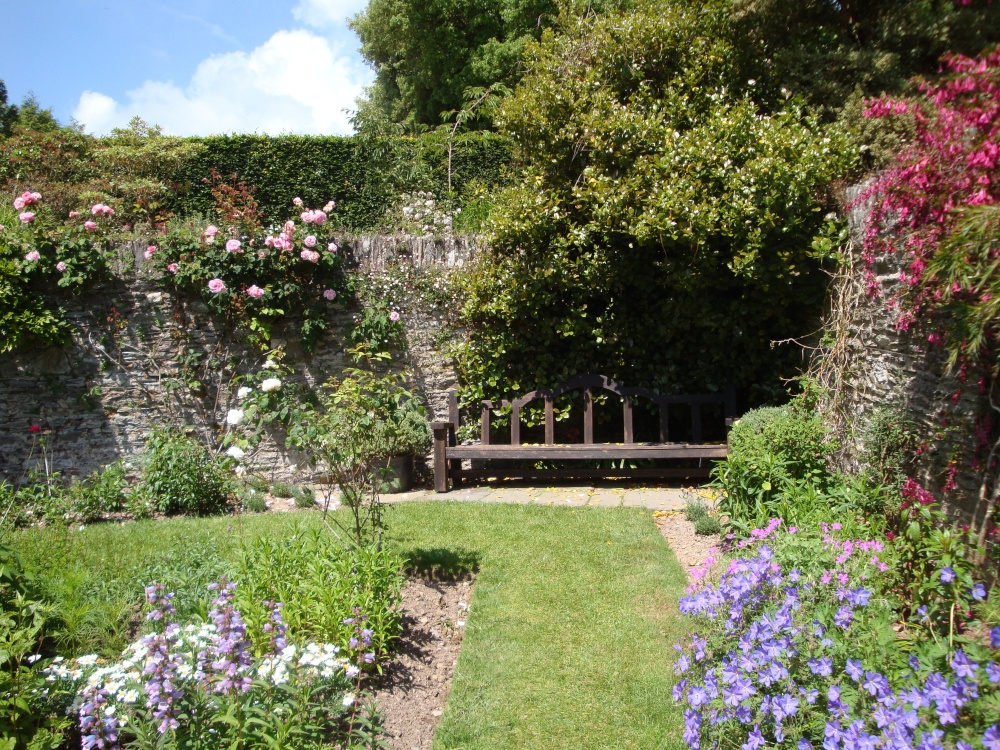Coleton Fishacre, June 2009