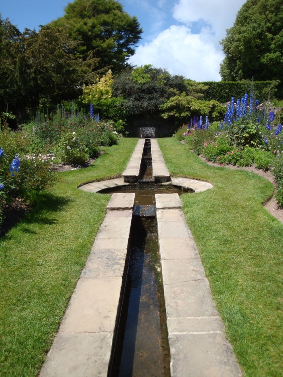 Coleton Fishacre, June 2009