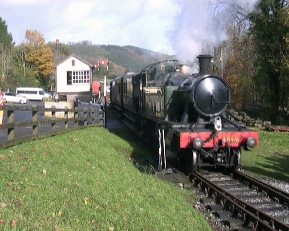 From Bronwydd Arms towards Carmarthen