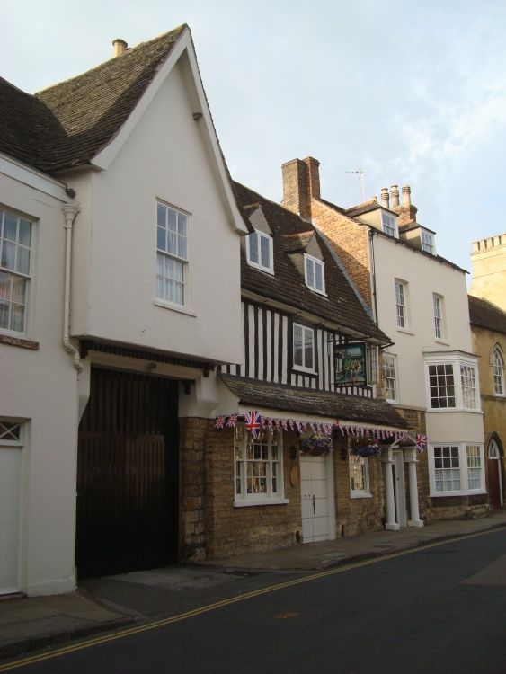 19 St Mary's Street, St Marys Vaults