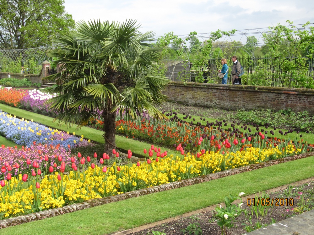 Kensington Palace Gardens in Spring
