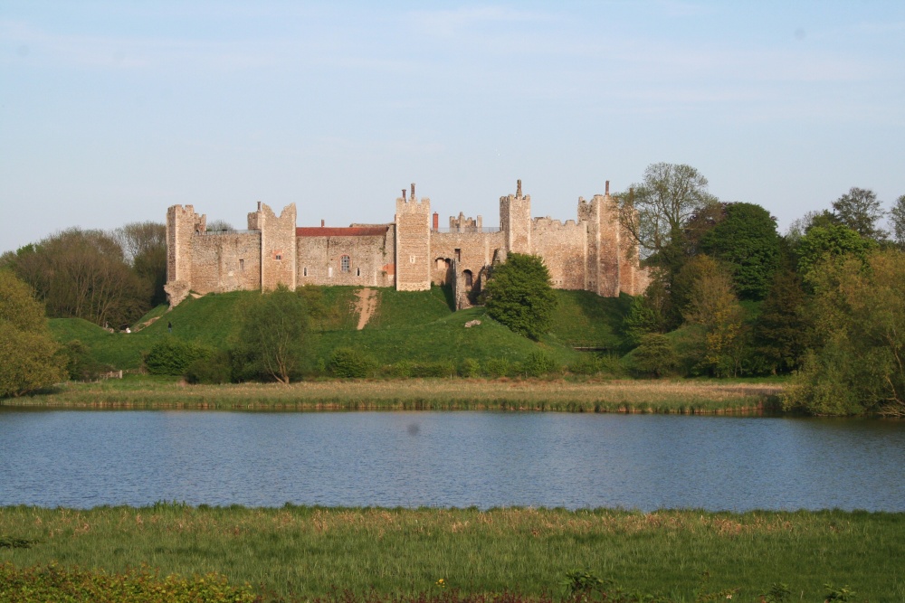 Photograph of Framlingham Castle Ruins from the College