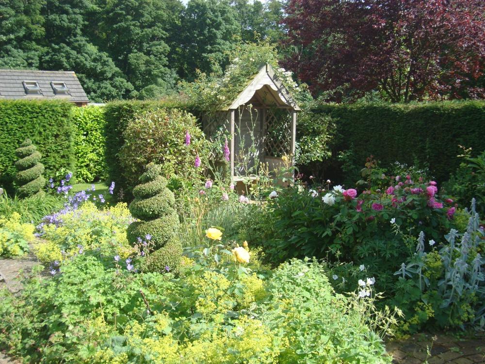 Courtyard Garden at Barnsdale
