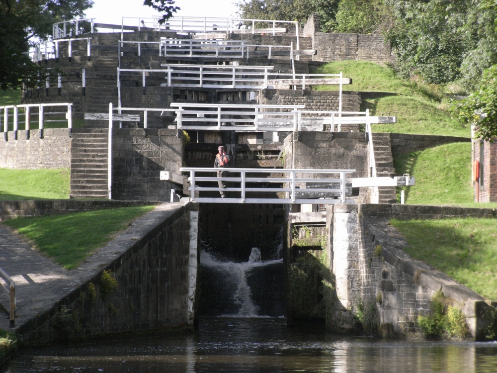 5 Staircase loch in Bingley