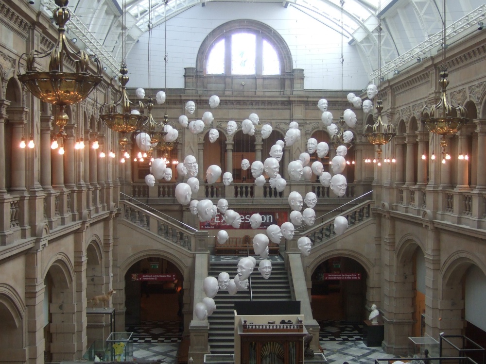 Glasgow: Kelvingrove Art Gallery