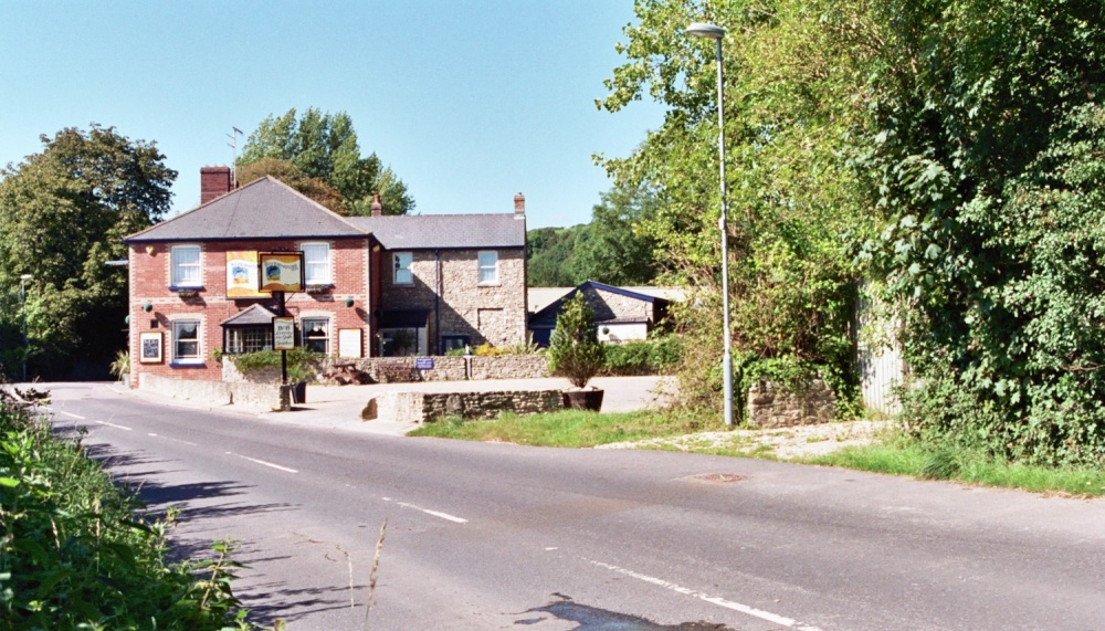 Riverhouse Inn