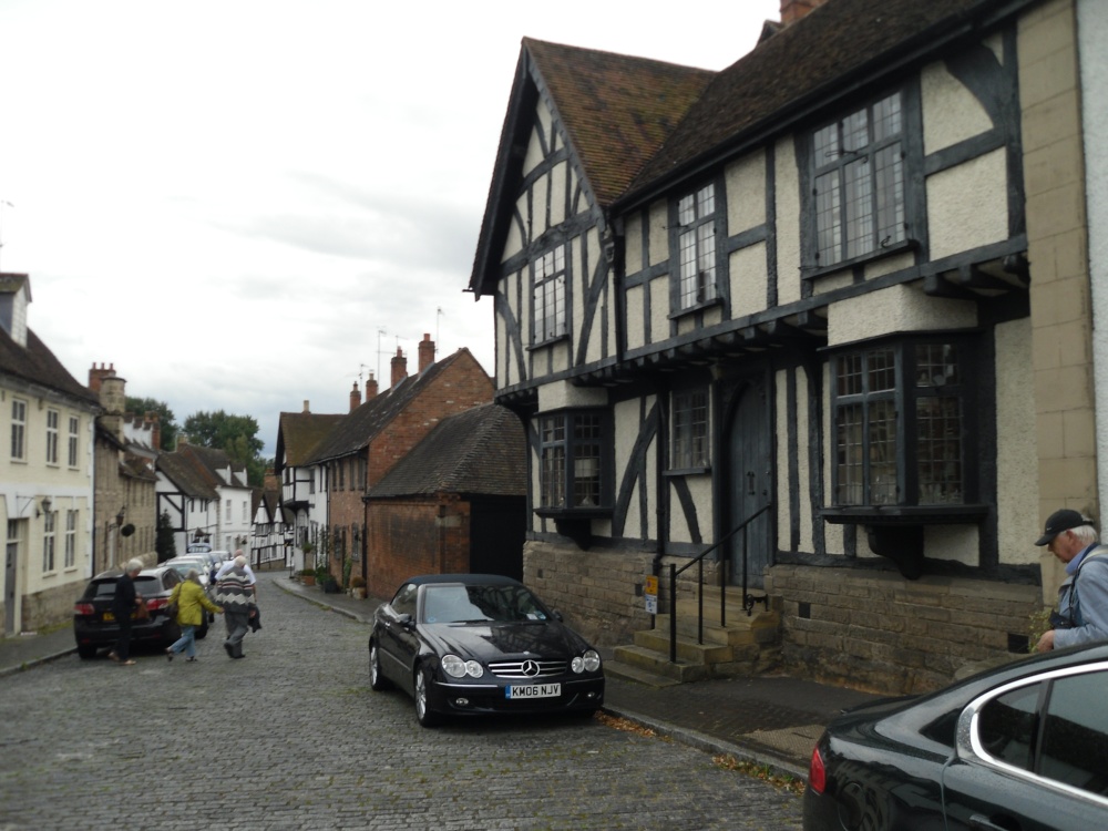 Warwick, Mill Street