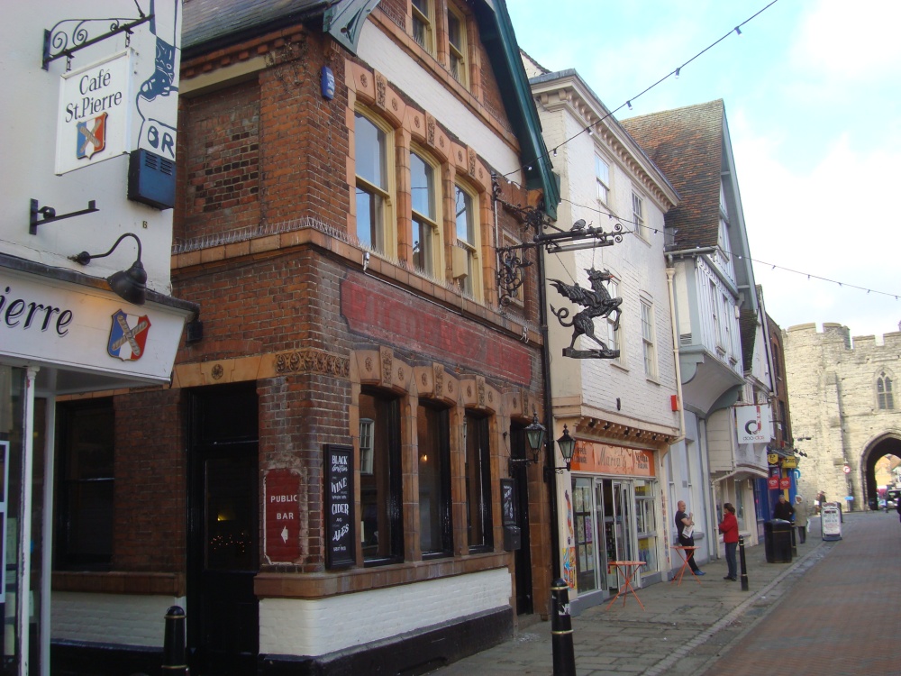 High Street, the Black Griffin