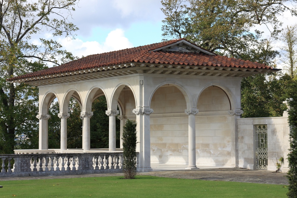 Italianate Pavilion at the westerly end of the terrace at Cliveden