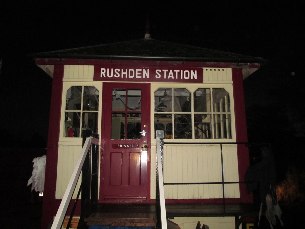 Rushden Railway Station