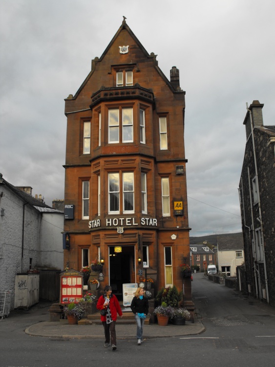 The narrow hotel.
