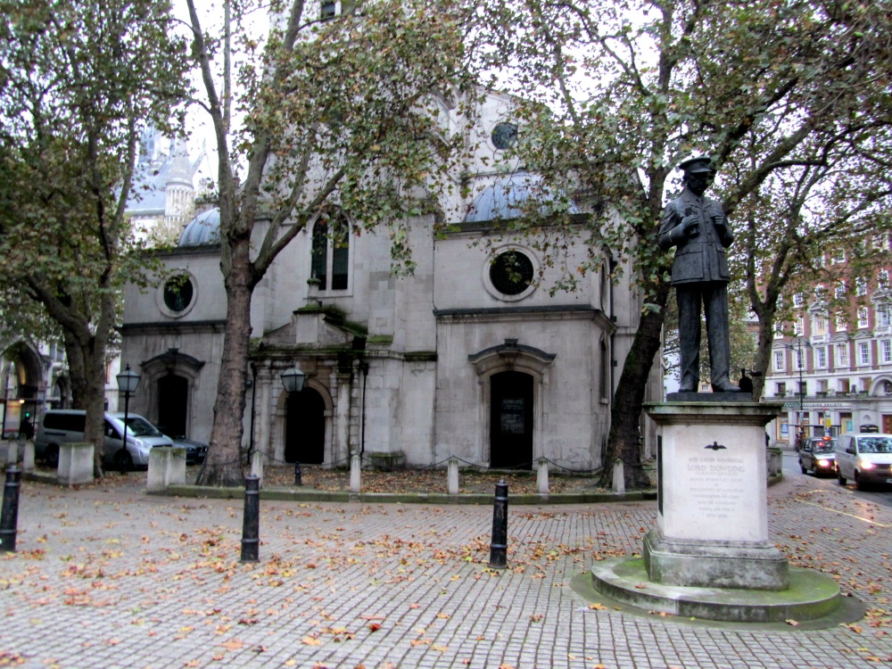 Photograph of Lord Dowding Statue