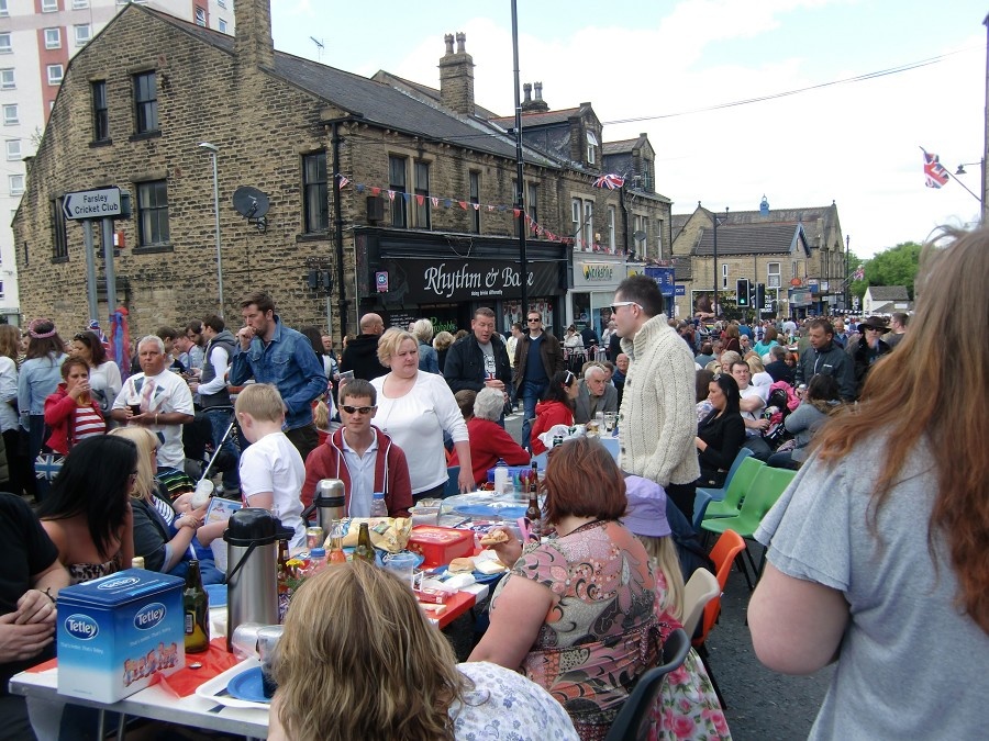 Farsley Diamond Jubilee Street Party