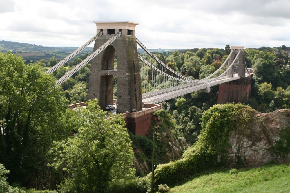 Clifton Suspension Bridge photo by Zbigniew Siwik