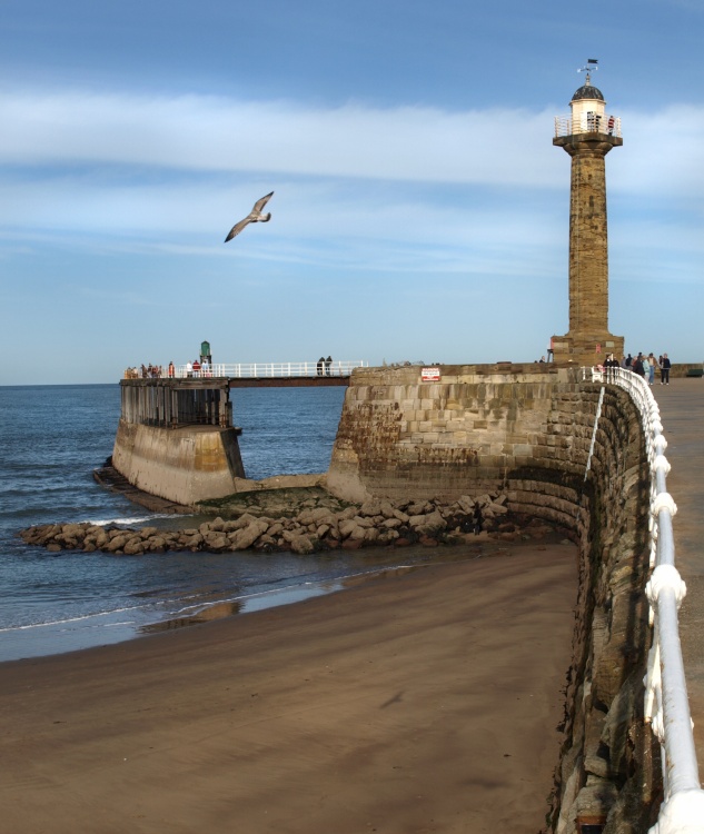 Whitby north pier
