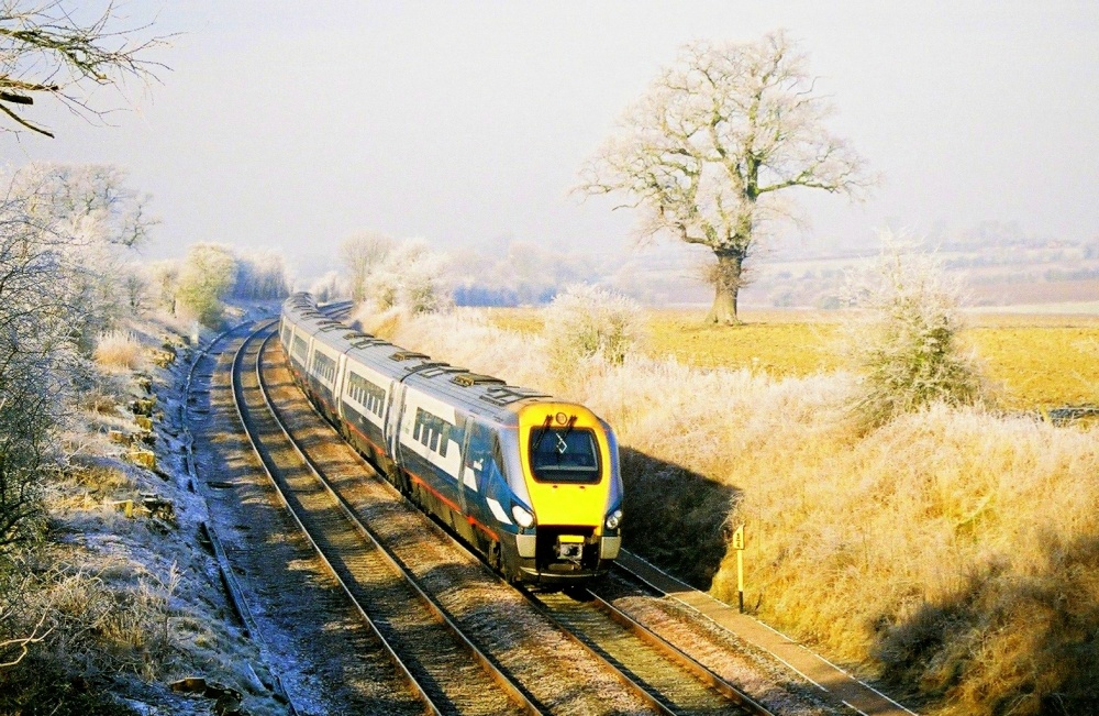 Photograph of A London bound train near Church Langton
