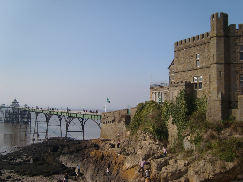 Photograph of Clevedon Pier